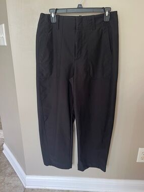 Athleta Black Ankle Barrel Pants